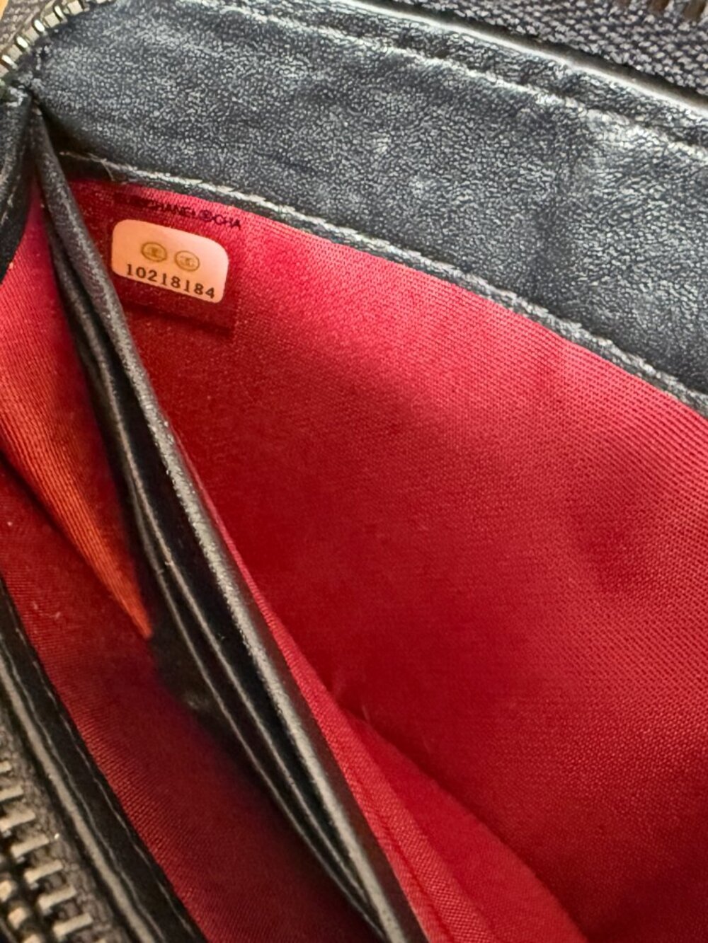 Classic Quilted Long Zippy Black Wallet - Picture 6 of 13